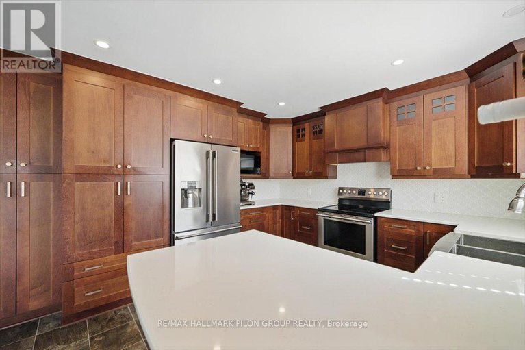 28377086/10-maybrook-place/barrhaven-east/ottawa/ontario/K2G6H6_7
