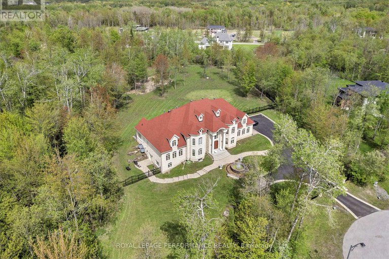 28402100/1413-blackhorse-court/manotick-east-to-manotick-station/ottawa/ontario/K4M0A6_3