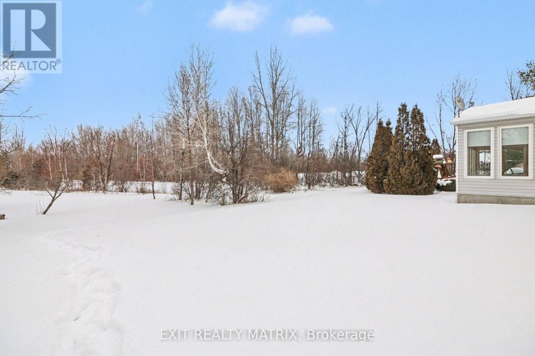 29360296/8329-rodney-farm-drive/osgoode-twp-north-of-reg-rd-6/ottawa/ontario/K0A2P0_44