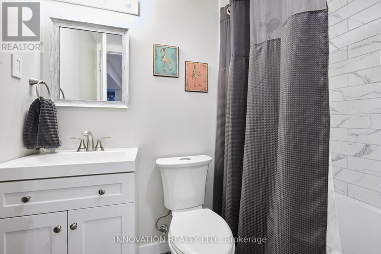 28969214/2569-hanlon-avenue/queensway-terrace-north/ottawa/ontario/K2B7X2_28