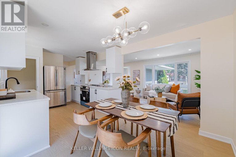28966651/1666-fisher-avenue/borden-farmstewart-farmcarleton-heightsparkwood-hills/ottawa/ontario/K2C1X7_12