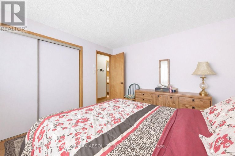 29448325/610-oxford-street-e/kemptville/north-grenville/ontario/K0G1J0_37