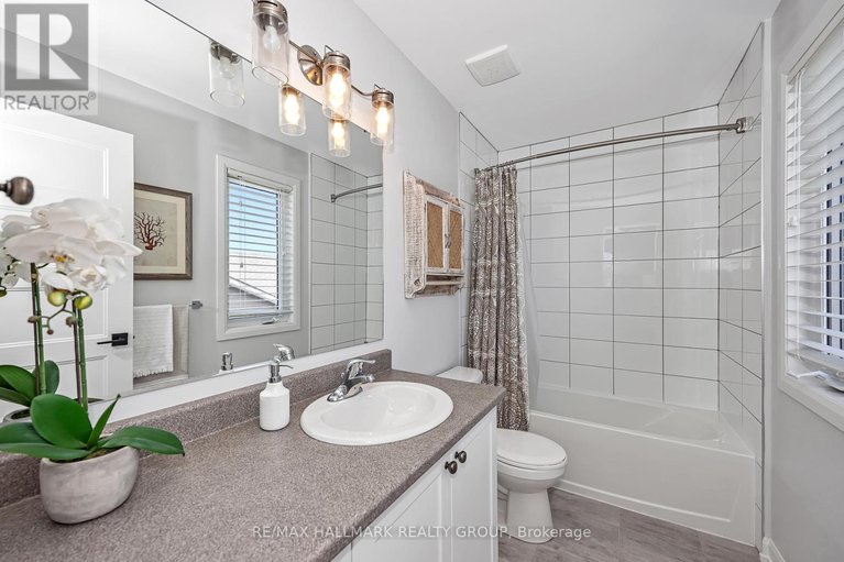 29573891/1025-diamond-street/clarencerockland-twp/clarence-rockland/ontario/K4K1P6_32