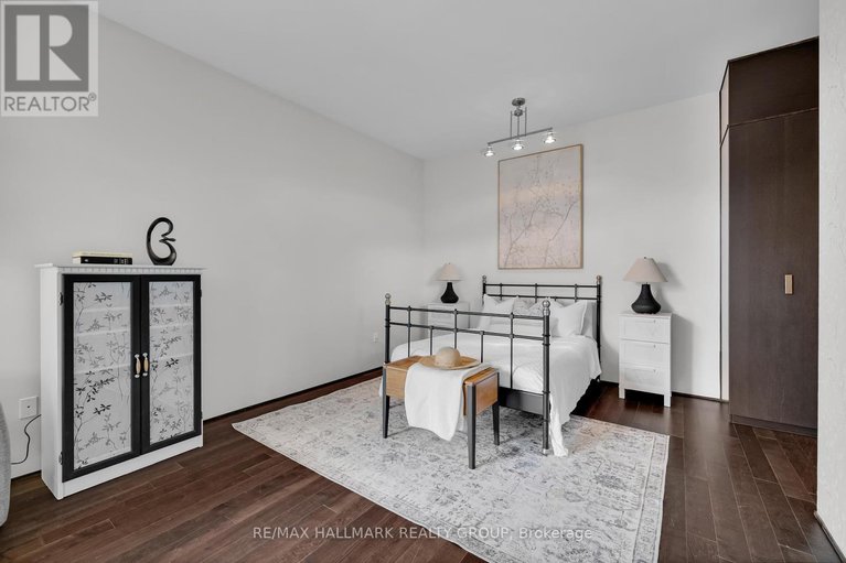 28758015/201-39-vaughan-street/lindenlea/ottawa/ontario/K1M1W9_28