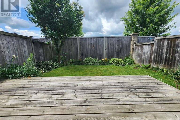 28524487/138-freeport-drive/emerald-meadowstrailwest/ottawa/ontario/K2M0A8_16