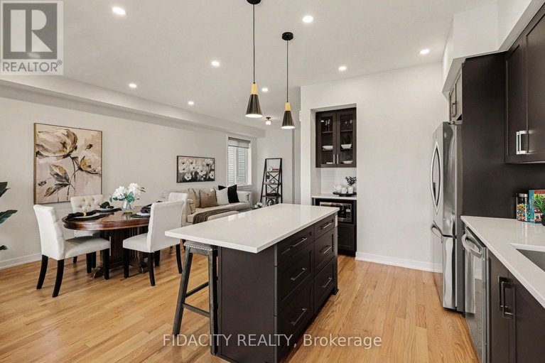 29654929/1768-crux-road/mer-bleuebradley-estatesanderson-park/ottawa/ontario/K1W0R3_11