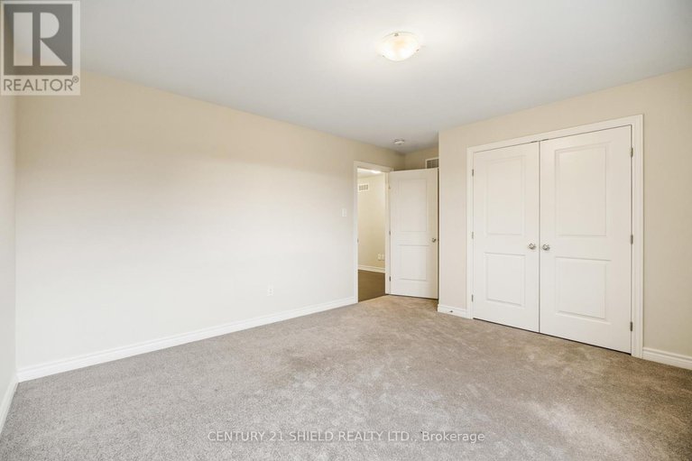 29043267/784-namur-street/embrun/russell/ontario/K0A1W0_25