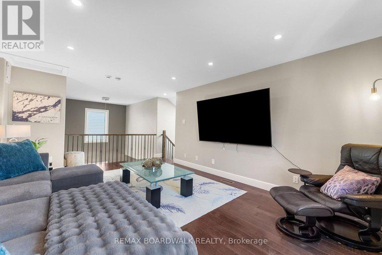 29449584/1813-elmridge-drive/beacon-hill-south/ottawa/ontario/K1J6S3_34