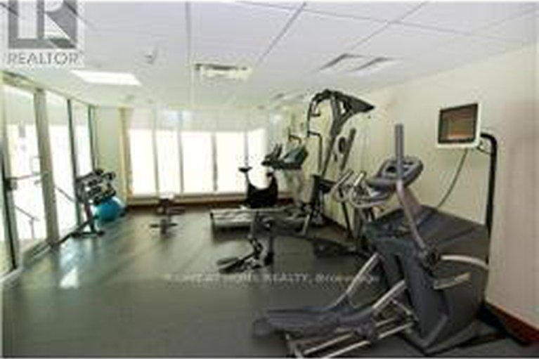 29363672/702-200-rideau-street/sandy-hill/ottawa/ontario/K1N5Y1_15