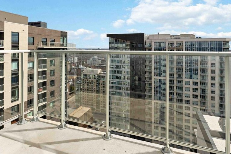 29625913/2607-180-george-street/lower-townbyward-market/ottawa/ontario/K1N5Y2_29