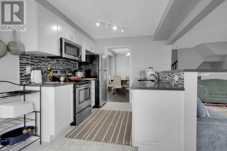 28931180/41-maroma-street/avalon-west/ottawa/ontario/K4A1A3_20