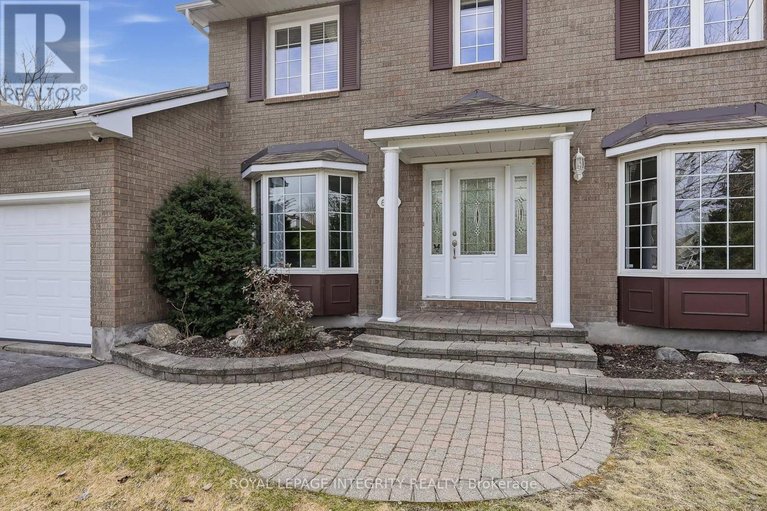 29646948/675-potvin-avenue/town-of-rockland/clarence-rockland/ontario/K4K1H2_3