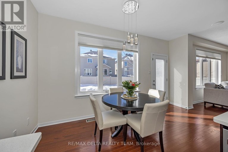 29595405/1889-montmere-avenue/notting-hillsummerside/ottawa/ontario/K4A0E7_11