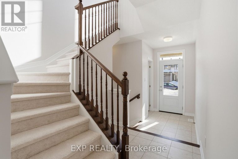 29366734/714-derreen-avenue/stittsville-north/ottawa/ontario/K2S2Y7_11