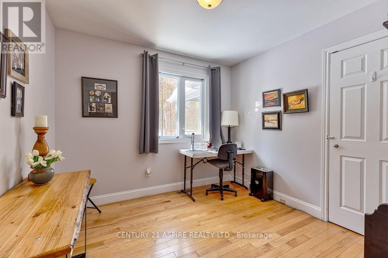 29678404/1576-garden-of-eden-road/horton-twp/horton/ontario/K7V3Z8_15