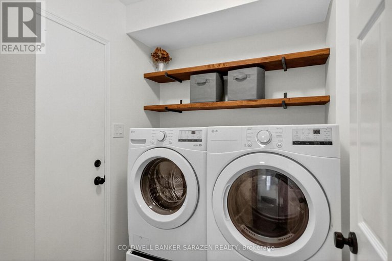 29124597/7-whitechapel-crescent/longfields/ottawa/ontario/K1S3G7_39