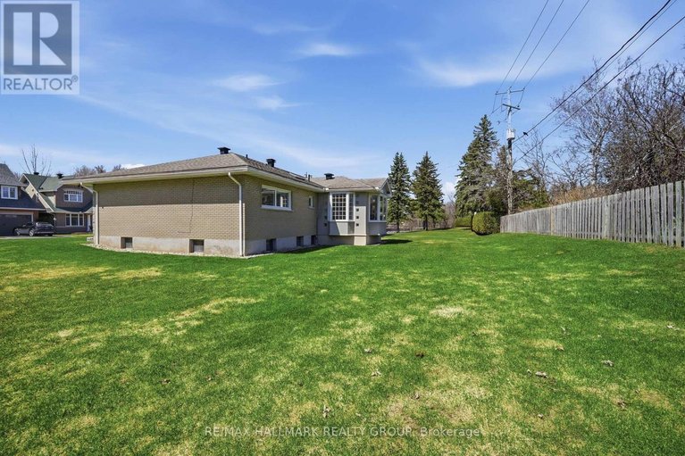 29628154/68-corkstown-road/lakeview-park/ottawa/ontario/K2H5B5_34