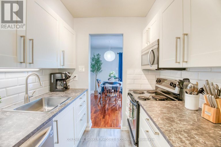 28806501/2-saxton-private/redwood-park/ottawa/ontario/K2H9P2_15