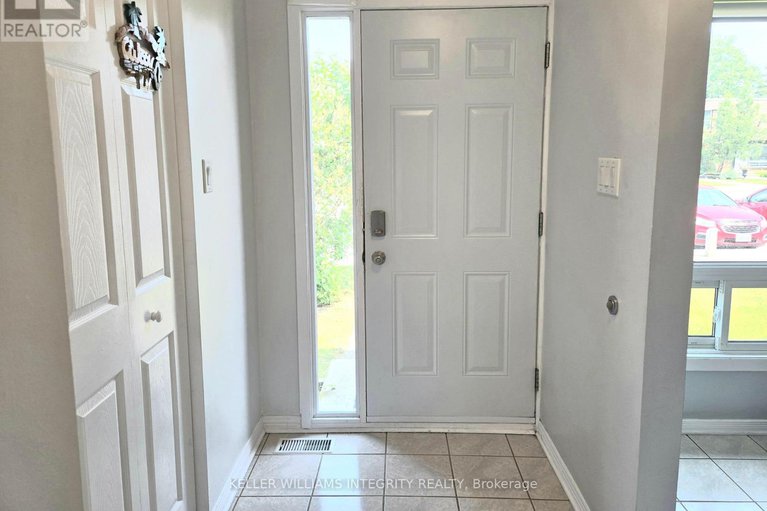 28534881/218-2270-cotters-crescent/windsor-park-village/ottawa/ontario/K1V8Y6_2