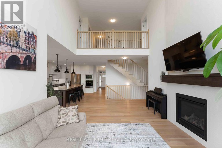 28377550/707-kirkham-crescent/btwn-franktown-rd-fallowfield-rd/ottawa/ontario/K0A2Z0_10