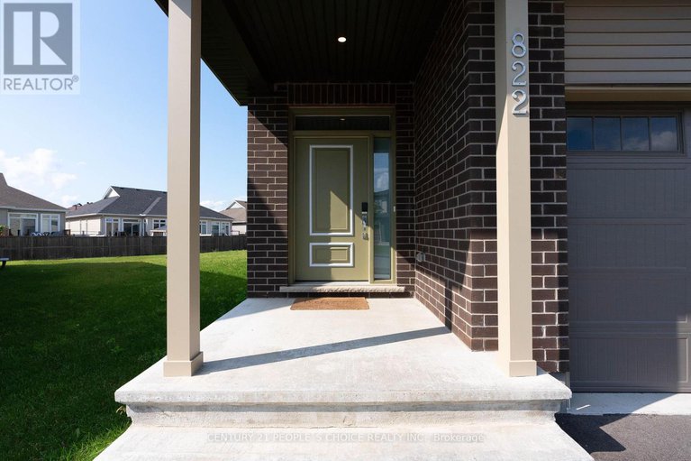 29321366/822-sendero-way/remainder-of-stittsville-area/ottawa/ontario/K2S2W8_3