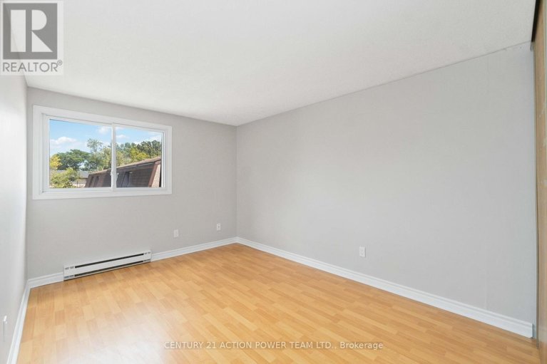 29594142/17-3103-armada-avenue/sawmill-creektimbermill/ottawa/ontario/K1T1T6_21