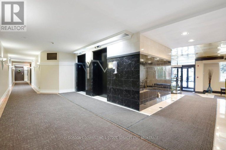 29600796/103-3099-carling-avenue/bayshore/ottawa/ontario/K2H5A6_6