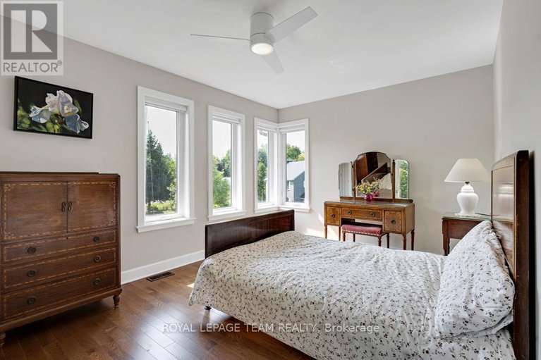 29144962/3-mary-street/north-grenville-twp-kemptville-south/north-grenville/ontario/K0G1B0_34