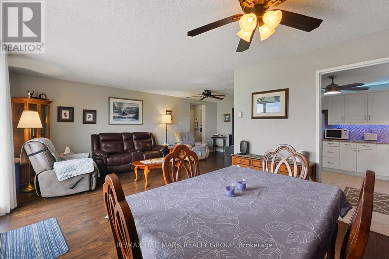 28316774/307-1485-baseline-road/copeland-park/ottawa/ontario/K2C3L8_15
