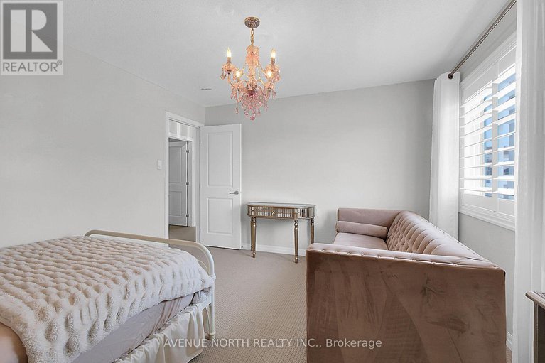 28540961/429-dovehaven-street/mer-bleuebradley-estatesanderson-park/ottawa/ontario/K1W0H2_34