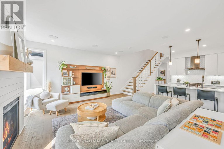 29240376/14-stanhope-court/stonebridge/ottawa/ontario/K2J6S2_13