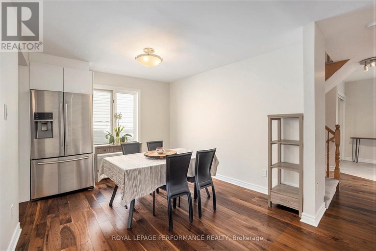 28592110/56-ipswich-terrace/morgans-grantsouth-march/ottawa/ontario/K2K2R3_7