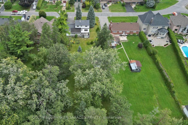 27898624/1130-falaise-road/borden-farmstewart-farmcarleton-heightsparkwood-hills/ottawa/ontario/K2E6R5_18