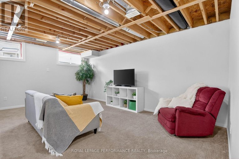 29164946/1910-schroeder-crescent/springridgeeast-village/ottawa/ontario/K4A4P8_42