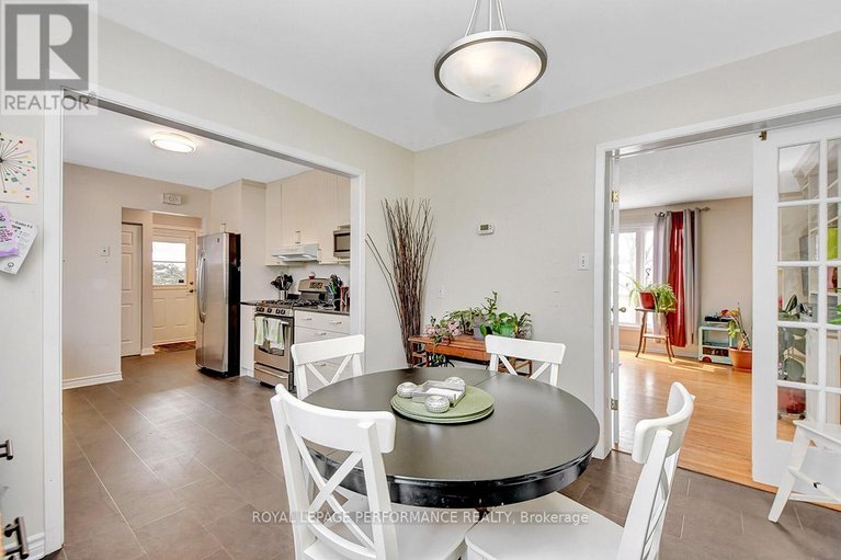 29472801/122-post-road/glencairnhazeldean/ottawa/ontario/K2L1L2_7