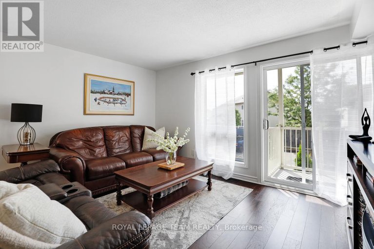 28754800/a-560-chapman-mills-drive/strandherd/ottawa/ontario/K2J3V2_21