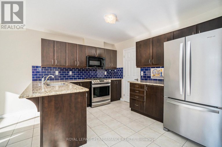 28995605/g-3721-riverbreeze-street/half-moon-bay/ottawa/ontario/K2J0T1_9