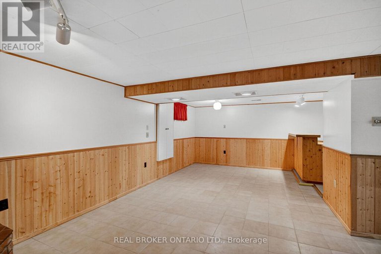 29078632/89-country-lane-w/glencairnhazeldean/ottawa/ontario/K2L1J4_17