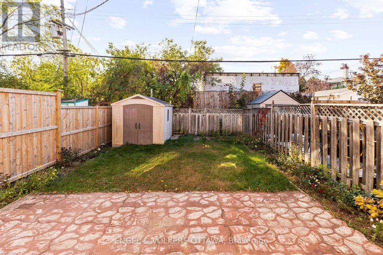 28992406/838-borthwick-avenue/castle-heightsrideau-high/ottawa/ontario/K1K2M8_30