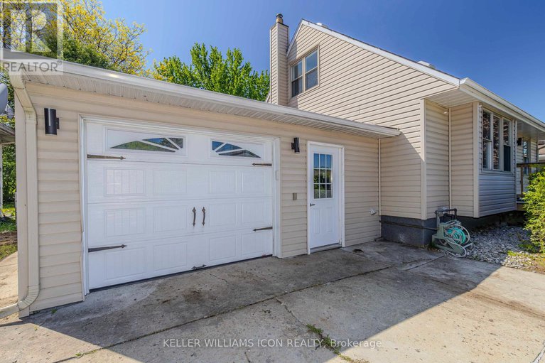 28846763/92-meadowlands-drive-w/meadowlandscrestview/ottawa/ontario/K2G2R8_3