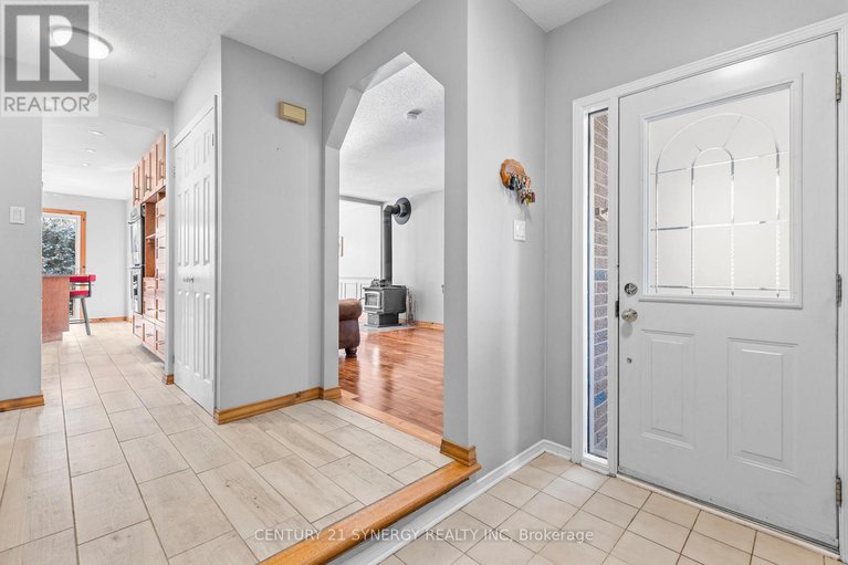 29177939/34-rosegarden-crescent/hunt-club-parkgreenboro/ottawa/ontario/K1T3A9_6