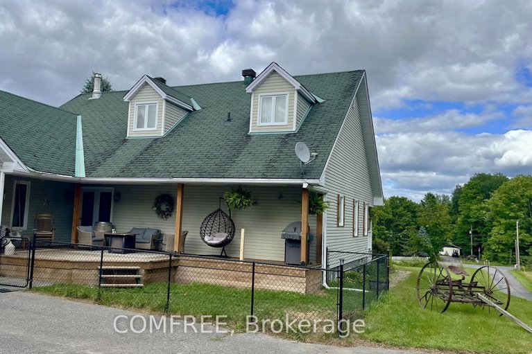 28655519/1574-bouvier-road/clarencerockland-twp/clarence-rockland/ontario/K0A1N0_9
