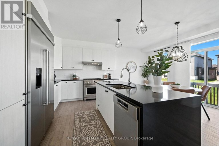 28632471/547-anchor-circle/mahogany-community/ottawa/ontario/K4M0N4_15