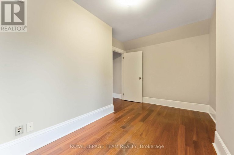 28930931/205-pretoria-avenue/glebe/ottawa/ontario/K1S1X1_32