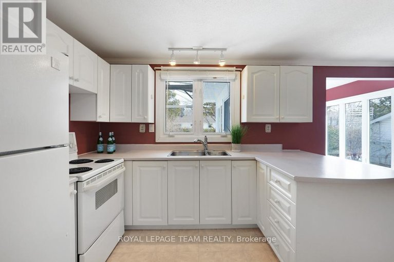 29514787/15-overlake-drive/borden-farmstewart-farmcarleton-heightsparkwood-hills/ottawa/ontario/K2E5V2_14