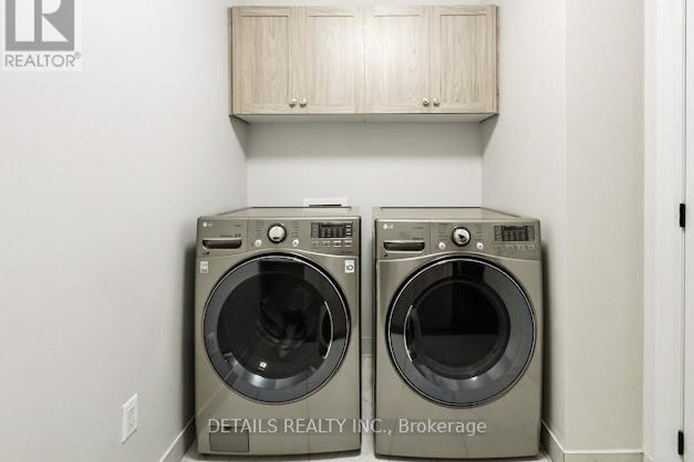 28683868/690-vivera-place/fringewood/ottawa/ontario/K2S2N1_36