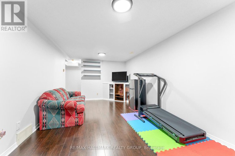 28798161/59-shearer-crescent/katimavik/ottawa/ontario/K2L3N3_38