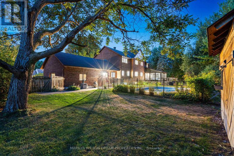 28783066/3-east-healey-avenue/stittsville-south/ottawa/ontario/K2S1J9_42