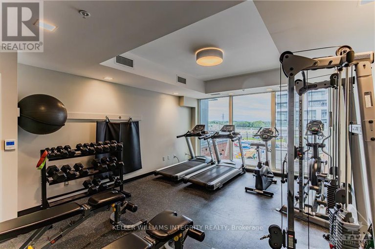 28222065/311-320-miwate-private/mechanicsville/ottawa/ontario/K1R6K8_29