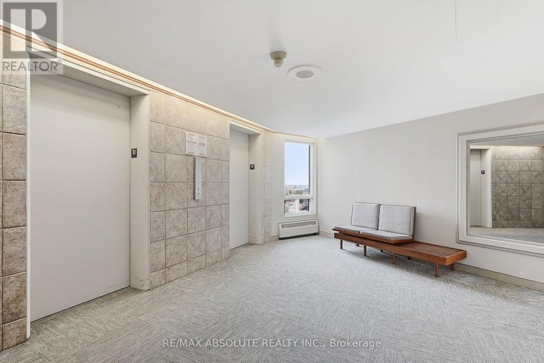 29591012/1010-915-elmsmere-road/beacon-hill-south/ottawa/ontario/K1J8H8_5